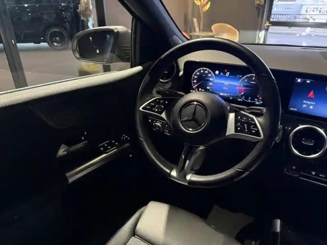 Mercedes Classe B 180 d 8g-dct — photo 60