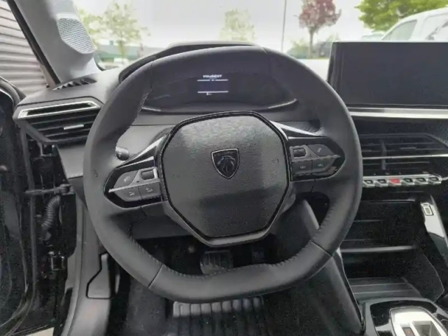 Peugeot 208 hybrid 110 ch e-dcs6 — photo 9