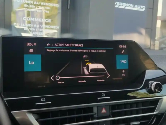 Citroën C4 iii puretech 130 s&amp;s bvm6 shine — photo 32