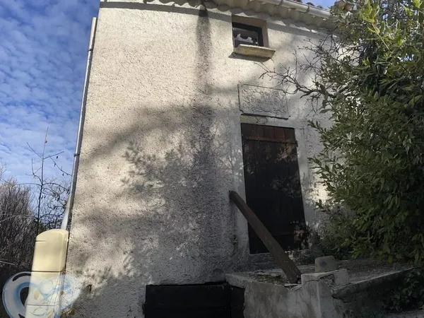 REVEST DU BION - terrain de 12 937 m² dont 9 434 m² Constructibles