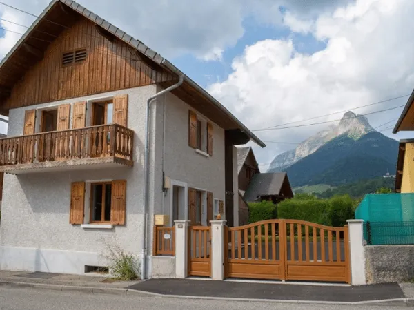 Maison 6 pièces 103 m²