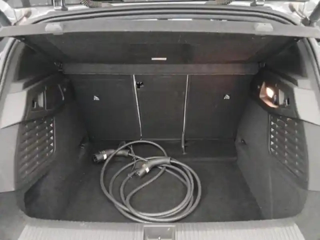 Renault Scenic e-tech electric 220ch 87kwh techno option iconic grande autonomie -25 soh 99% — photo 9