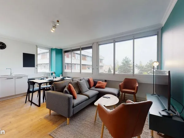 Appartement 6 pièces 104 m²