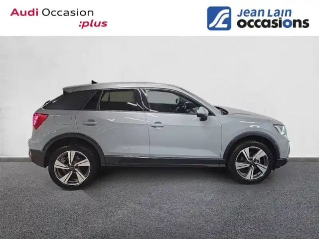 Audi Q2 35 tfsi 150 s tronic 7 — photo 4