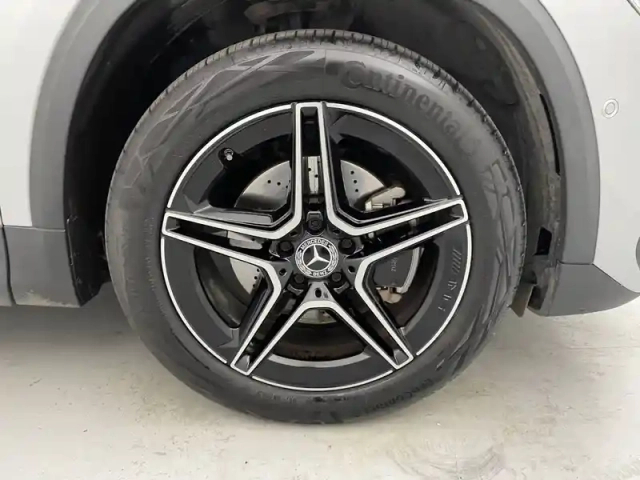Mercedes Gla 250 e 8g-dct — photo 13