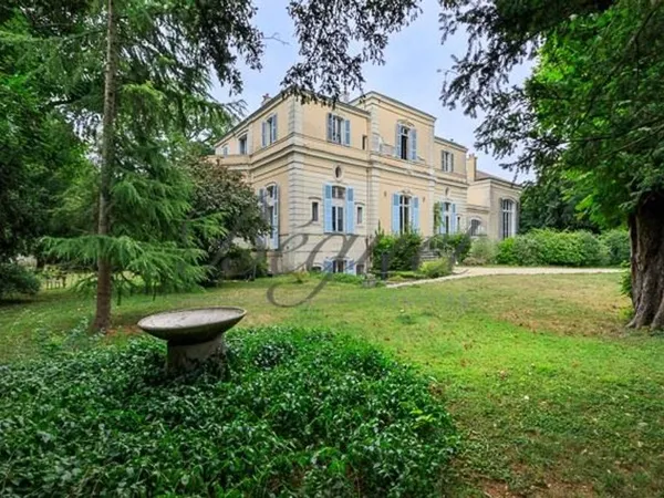Maison de luxe 15 pièces 850 m²