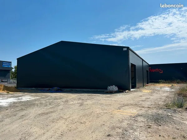 LOCAL D'ACTIVITÉ / ENTREPÔT NEUF À LOUER - 178 m² - BOURGUEIL (37140)