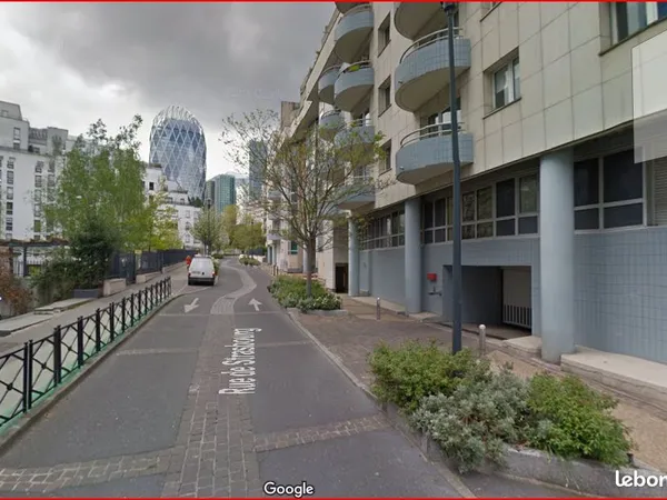 Location place de parking spacieuse et sécurisée - Courbevoie / La Défense - 90 /mois