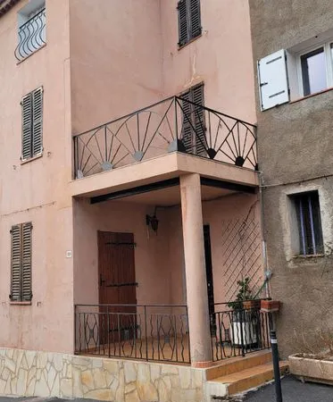 Maison de village