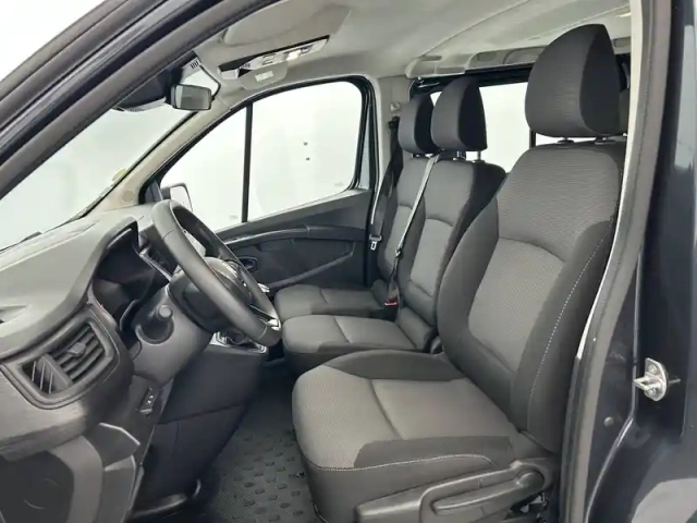 Renault Trafic l2 dci 150 energy s&amp;s — photo 10