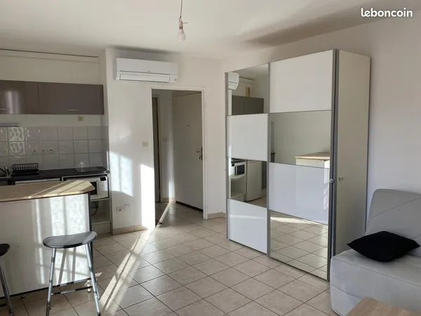 Studio 24m2 quartier Arceaux / Jardin des Plantes / Stade Philippidès