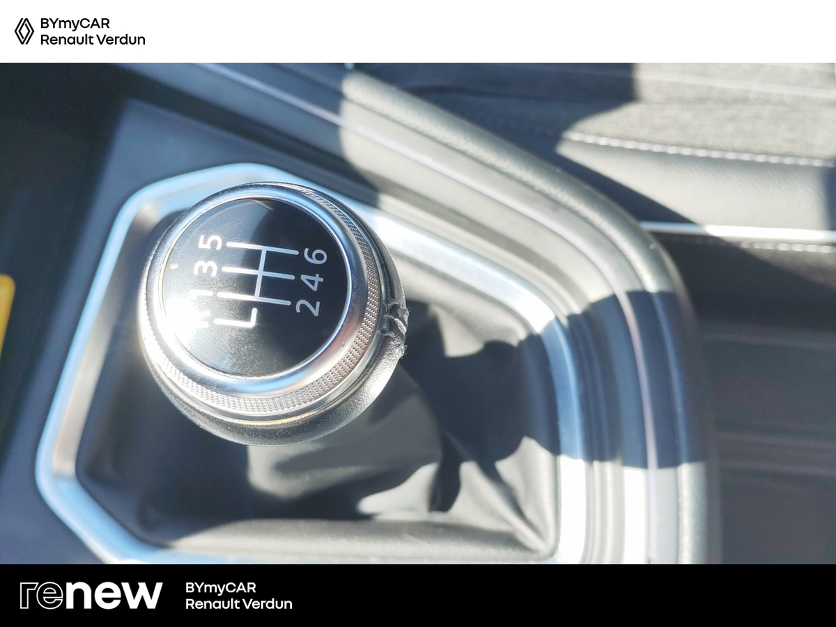Renault Clio Blue dCi 115 — photo 22