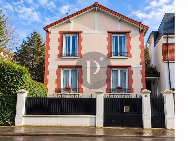 Maison 6 pièces 104 m²