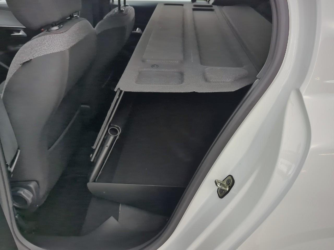 Peugeot 208 puretech 100 s&s bvm6 active — photo 10