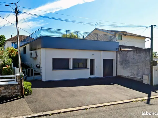 Maison 5 pièces 237 m²