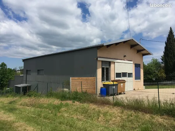 Laboratoire / traiteur / dark kitchen / bail tous commerces alimentaires