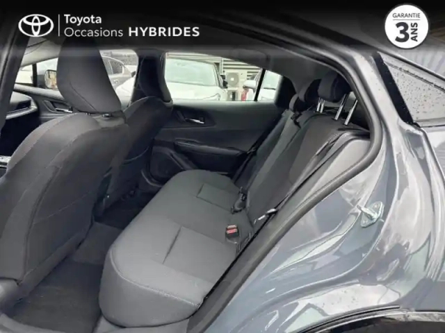 Toyota Prius rechargeable 2.0 hybride rechargeable 223ch design (sans toit panoramique) — photo 11