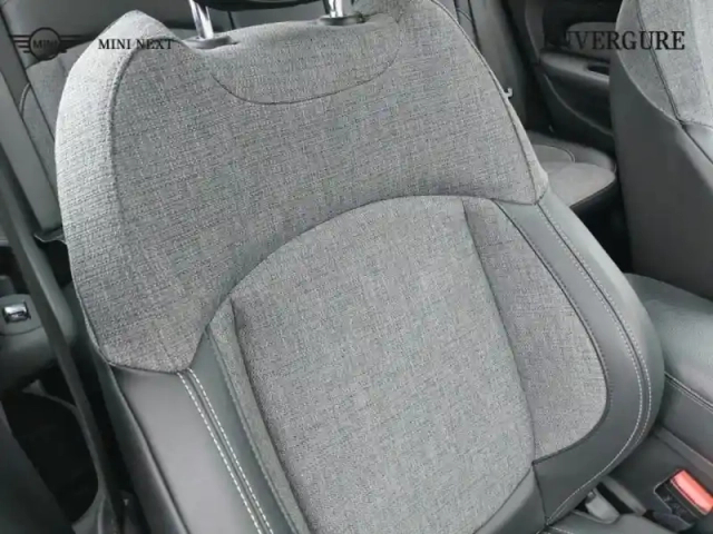 Mini Mini clubman cooper  136ch canonbury — photo 9