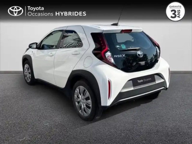 Toyota Aygo X 1.0 vvt-i 72ch dynamic my23 — photo 2