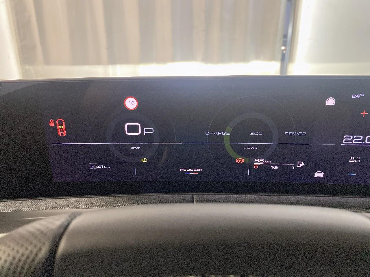 Peugeot 3008 hybrid 145 e-dcs6 gt — photo 13