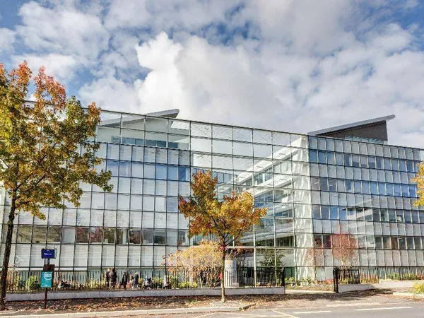 Bureaux 26577 m²