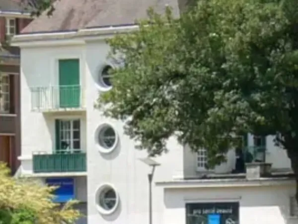 Vends immeuble usage mixte