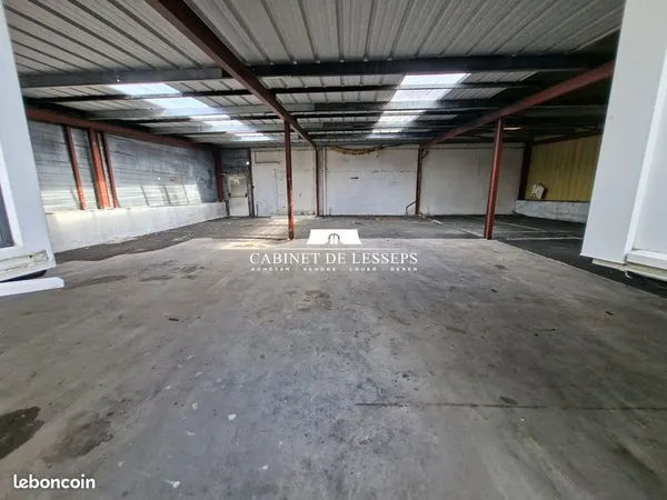 Local 175 m² Anglet
