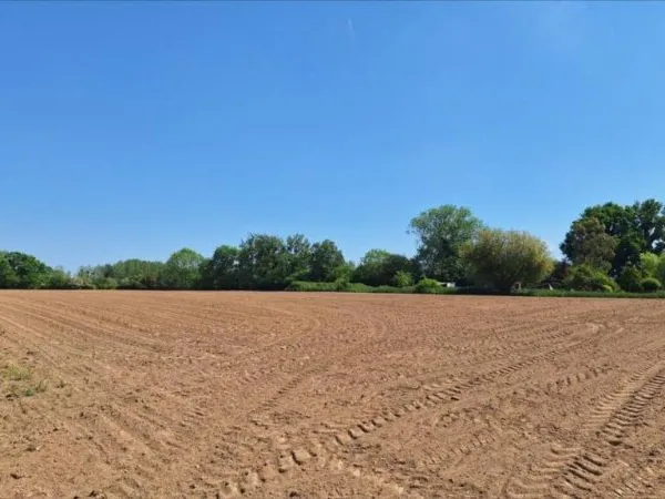 Bien agricole 28321 m²