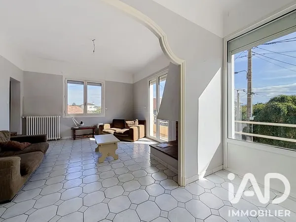 Maison 6 pièces 162 m²