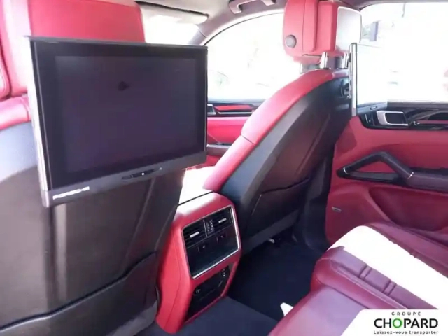 Porsche Cayenne e-hybrid 3.0 v6 462 ch tiptronic bva — photo 18