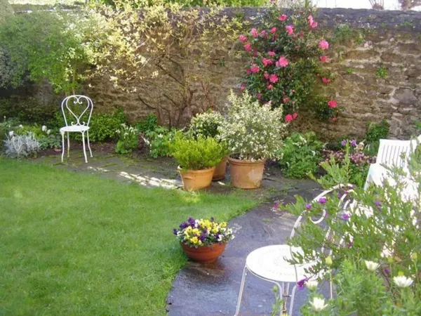 3 PIÈCES de 63m² + JARDIN + PKG(s)