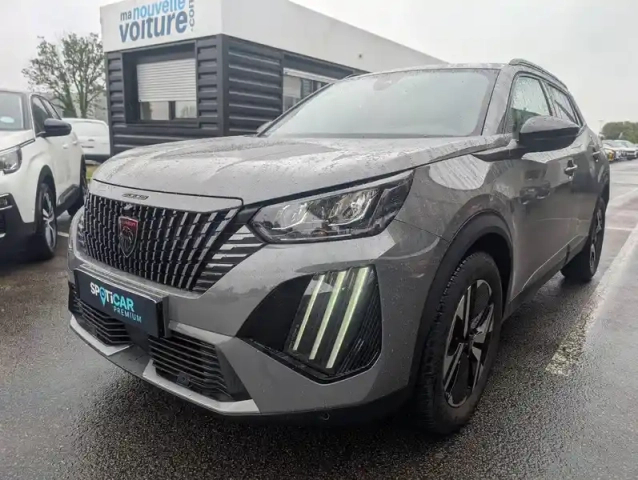 Peugeot 2008 puretech 100 s&amp;s bvm6 — photo 1