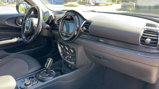 Mini Clubman 2.0 Cooper D 150 Steptronic8 - Business – 2018 – 146409 km – Diesel – Boîte Automatique — photo 62