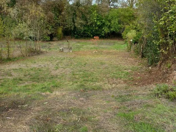 Vend terrain constructible