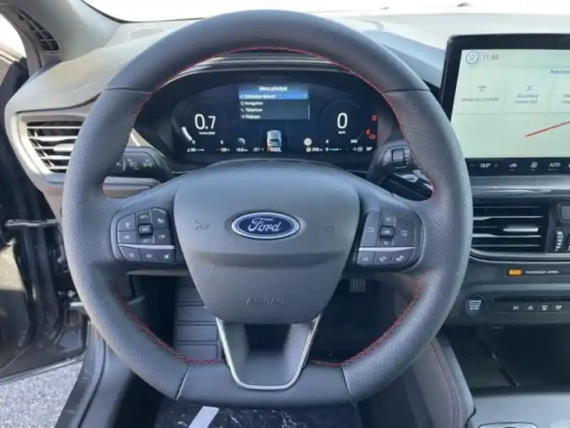 Ford Focus 1.5 ecoblue 115ch st-line x bva8 — photo 15