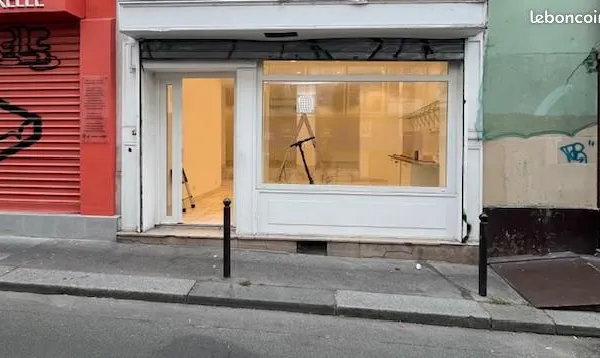Murs et local commercial a vendre