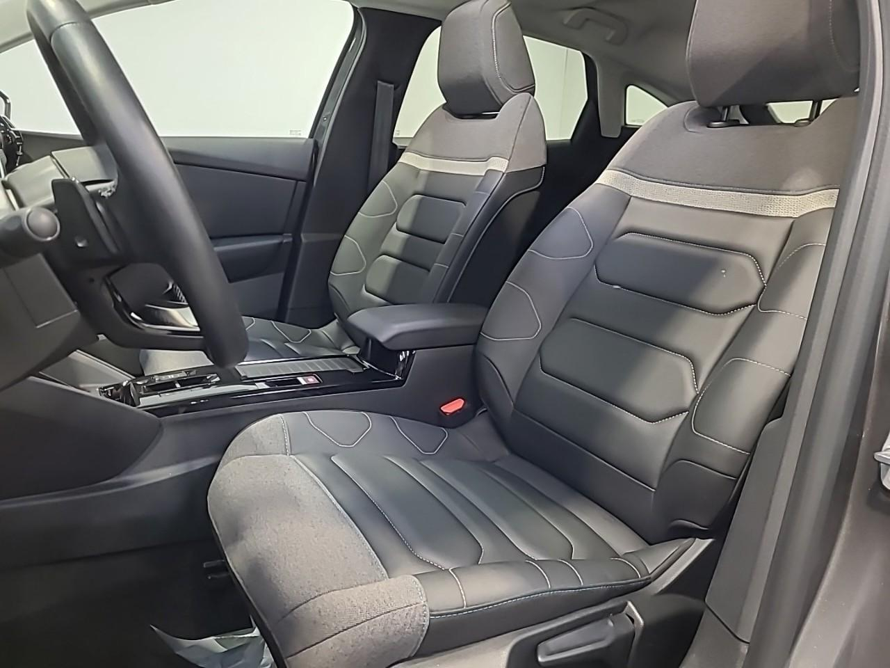 Citroën C4 puretech 130 s&s eat8 shine — photo 10