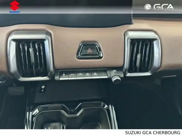 Suzuki Vitara 174ch 61kwh style — photo 11