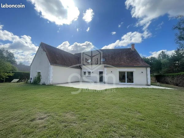 Maison 7 pièces 242 m²