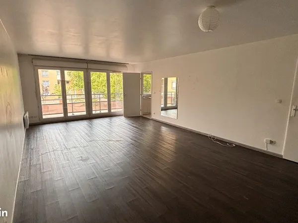 Appartement f3 lille wazemmes - libre de suite