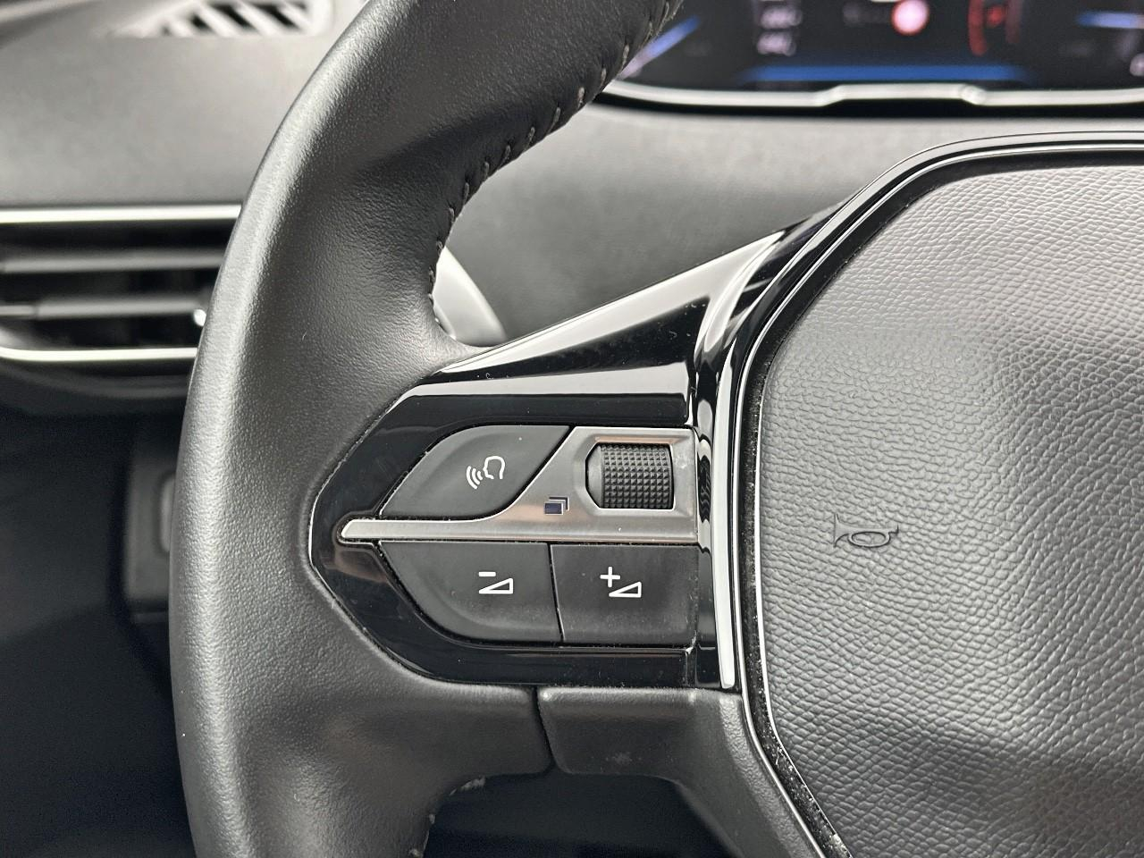 Peugeot 3008 puretech 130ch s&s bvm6 active pack — photo 22