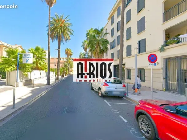 Local commercial 85 m²