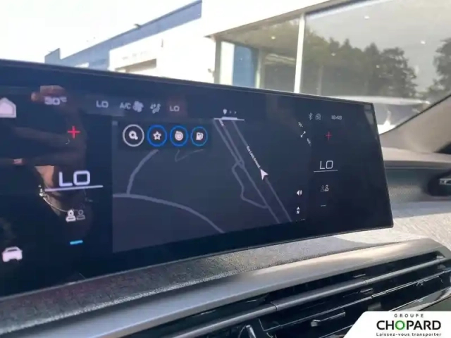Peugeot 5008 hybrid 145 ch e-dcs6 — photo 24