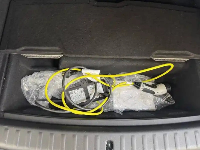 Bmw X1 i xdrive30 — photo 15