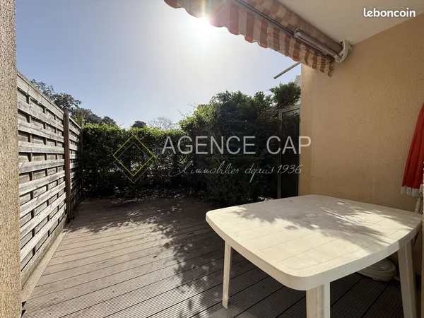 Studio 1 pièce 24 m²