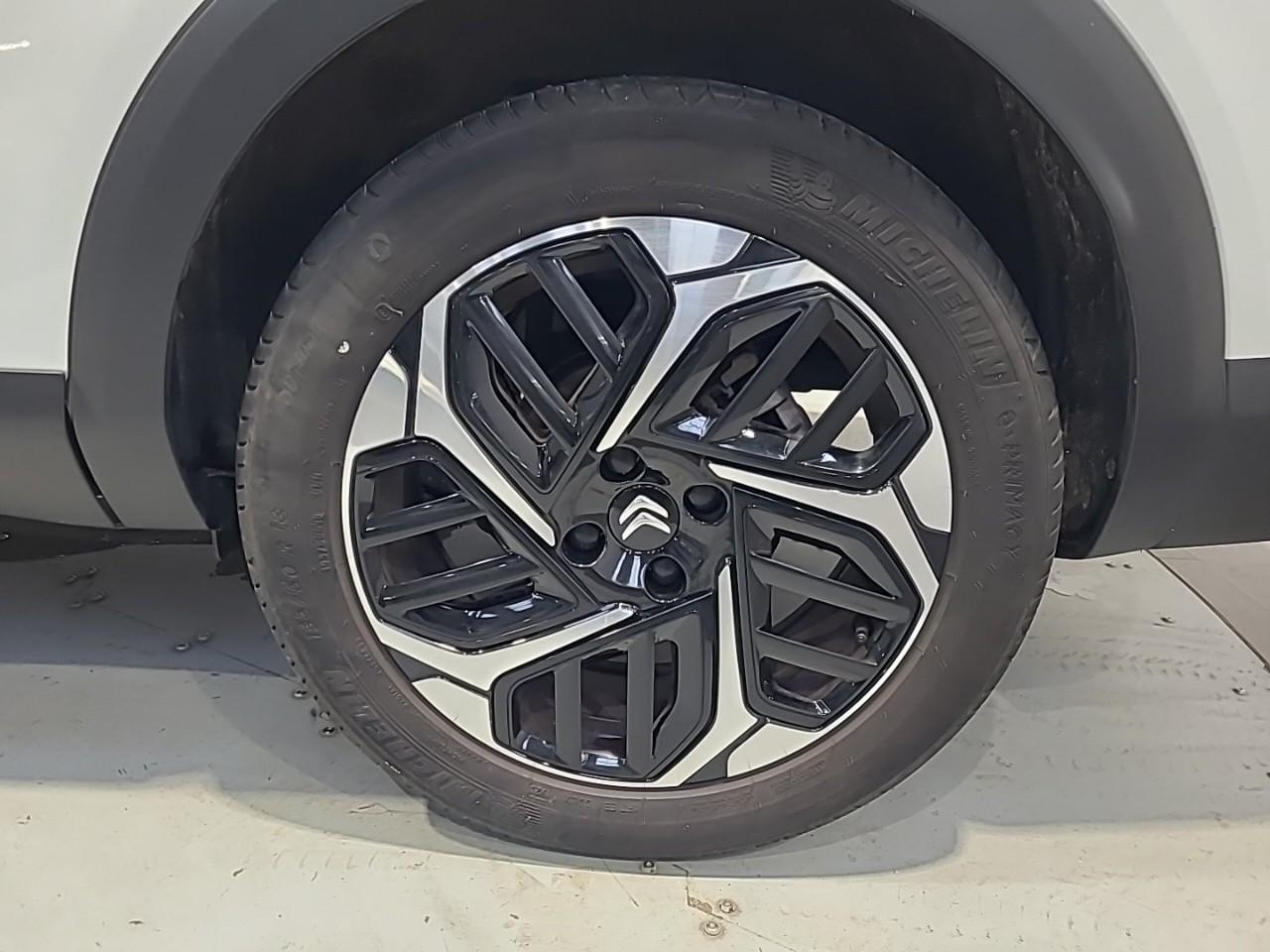 Citroën C4 X bluehdi 130 s&s eat8 shine pack — photo 16