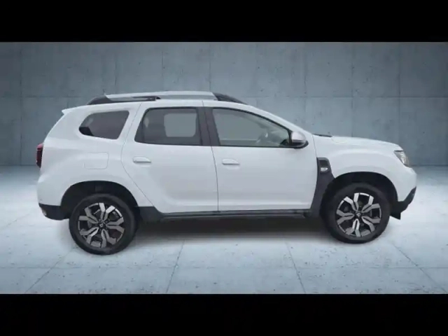 Dacia Duster 1.5 blue dci 115ch prestige 4x2 e6u — photo 4
