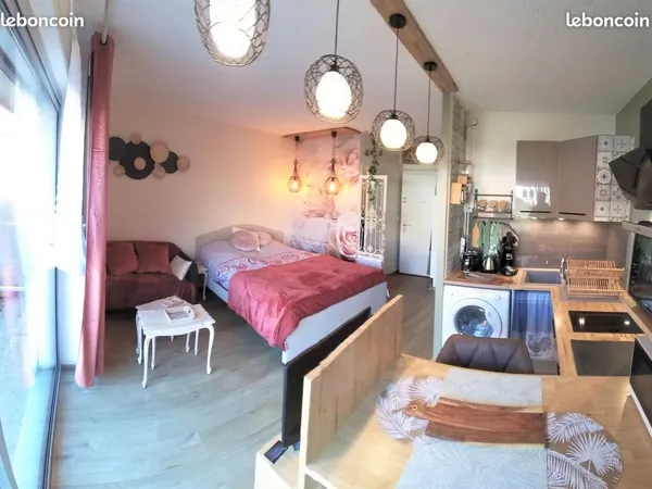 Studio meublé 4 étoiles avec terrasse privative et jardin Location étudiante ou saisonnier à Thonon-