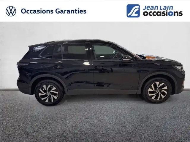 Volkswagen Tiguan 1.5 etsi 130ch dsg7 — photo 44