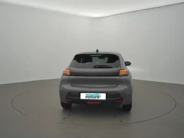 Peugeot 208 hybrid 110 e-dcs6 — photo 30